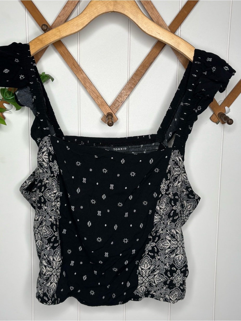 torrid Black Bandana-Print Square Neck Tank Top